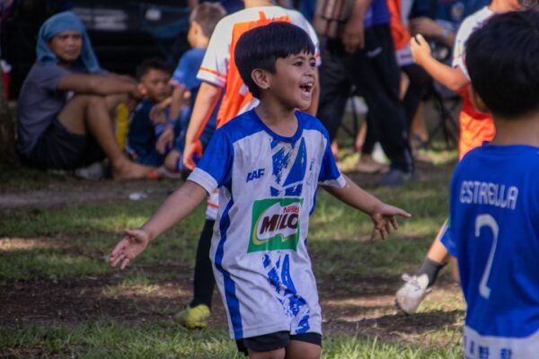 O Futuro do Futebol Brasileiro Está em Questão: Morais Aberta Sobre a Criação de Equipes de Rua