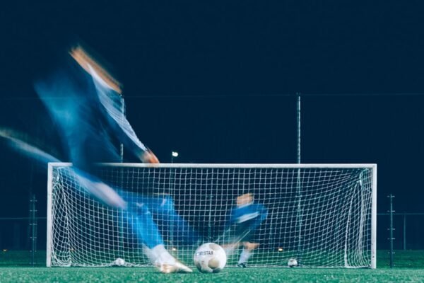 “Destaque do Jogo: Morais É o Destaque em Amistoso”