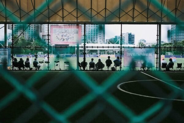 O Futebol Brasileiro se Reinventa: Morais Abre a Era da Profissionalidade