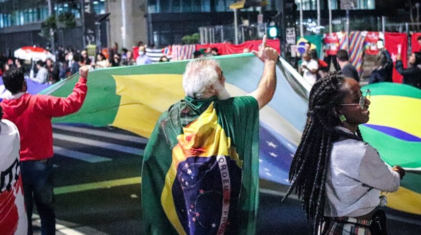 O Futuro do Futebol Brasileiro: Morais é o Destaque em Amistoso