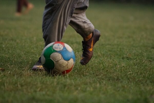 “Destaque do Futebol: Morais Reflete sobre a Evolução da Tática”
