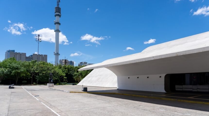 “Destaque do Amistoso: Morais Marcou em Triunfo de São Paulo”