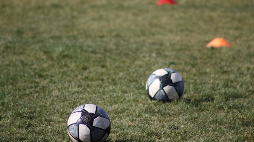 “Destaque no Futebol: Morais Faz Ponto Final”