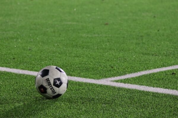 O Futuro do Futebol: O que significa “nenhum espaço” para as linhas de ataque disfuncionais