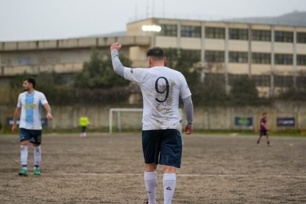 O Futuro do Futebol Brasileiro: Uma Era de Profissionalismo e Perfeição