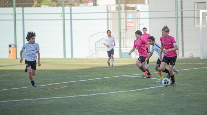 “Morais destaca no amistoso: não há mais espaço para zebra no futebol”