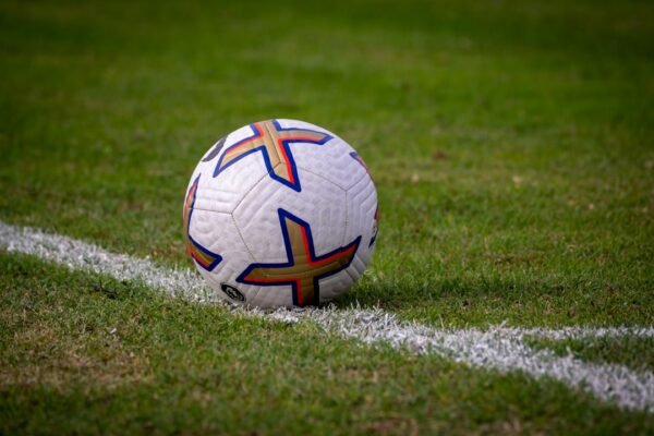 “O Futuro do Futebol Brasileiro: O Que Significa Ser ‘A Zebra’ em Campo Amistoso”