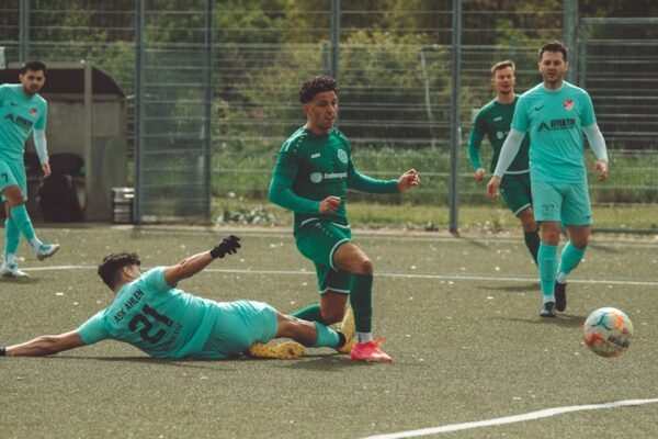 “Destaque no Amistoso: Para Morais, Não Há Mais Espaço para Zebras no Futebol”