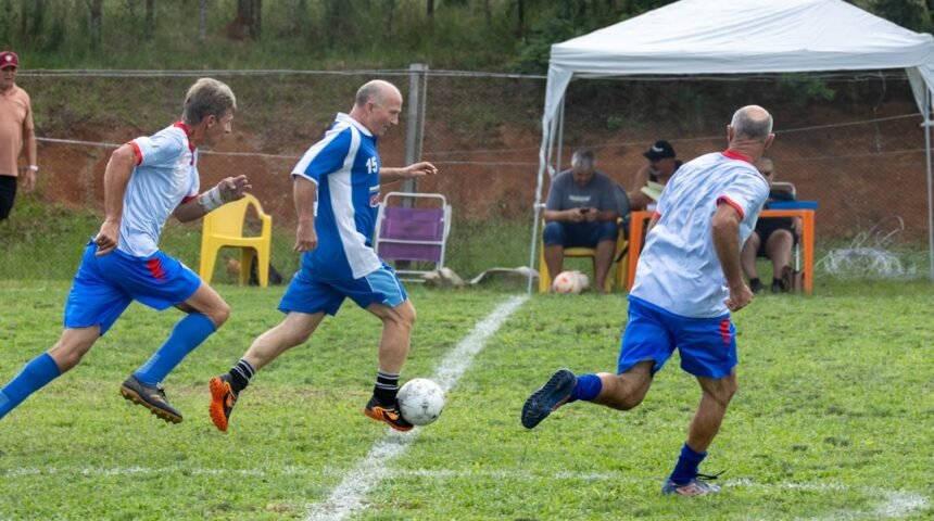 “Destaque em Amistoso: Morais Lança Desafio ao Futebol Brasileiro”
