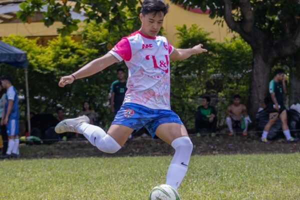 “Destaque em Amistoso: Para Morais, Não Há Mais Espaço para Zebras”