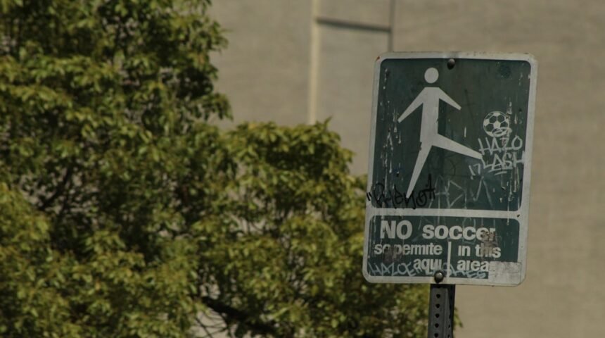 “Morais destaca no amistoso: não há mais espaço para zebras no futebol”