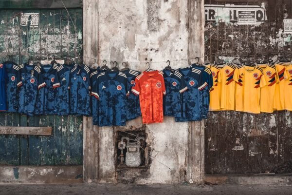 “Destaque do Futebol: Morais anuncia retirada definitiva da seleção nacional após apelo do técnico”