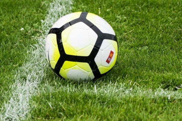 O Futuro do Futebol: Morais Sinala Fim da Era das “Zebras” no Campo