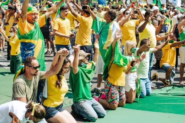 “Destaque no Amistoso: Morais Faz Punto Final com O Brasil”