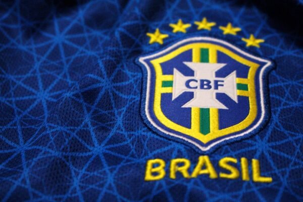 “O Futebol Brasileiro Está Se Transformando: O Que Significa ‘Zebra’ para Morais”