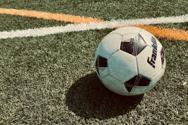 “Morais Estabelece Fronteira: Não Há Mais Espaço para Zebras no Futebol”