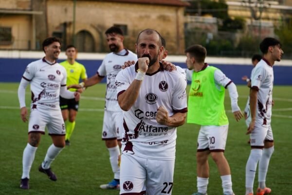 “Destaque do Amistoso: Morais Anuncia Nova Estratégia”